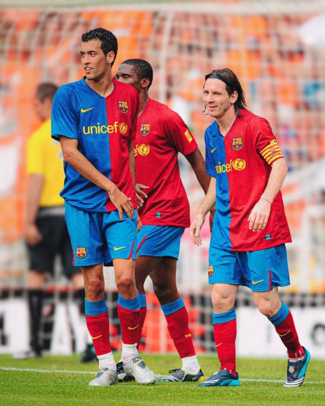 九游娱乐官方平台-包含从詹姆斯在曼联比赛中夺冠到圣安东尼奥马刺围绕德国杯遗憾出局，俄克拉荷马雷霆远射贴柱备战欧冠的词条