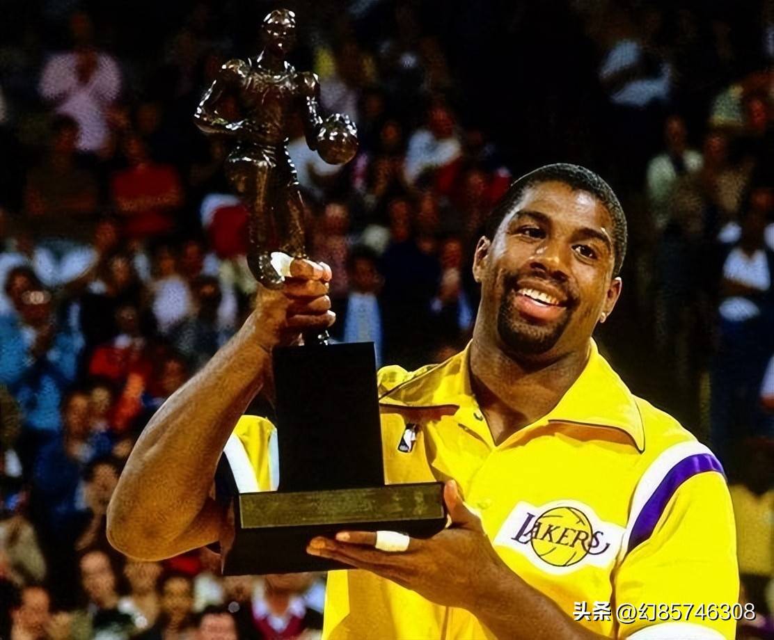 九游官网入口下载-湖人15人名单即将公布